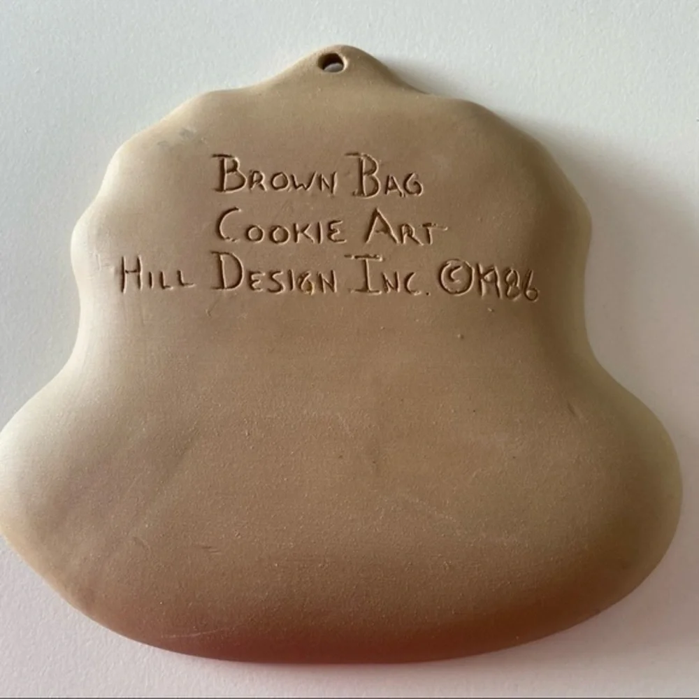 Vintage Brown Bag Cookie Art Happy Birthday Cake Cookie Mold NEW